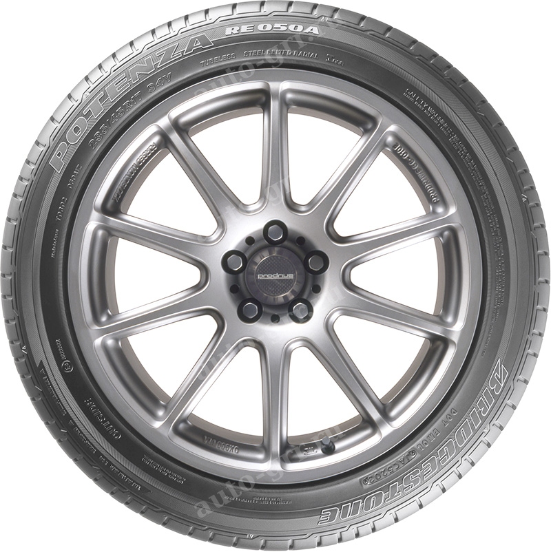 боковина. Легковые шины Bridgestone Potenza RE050A 255/35R18