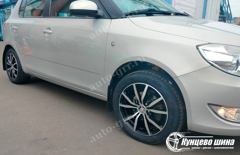 Ikon Tyres Autograph Eco 3 + Carwel Бекан + Scoda Fabia. 