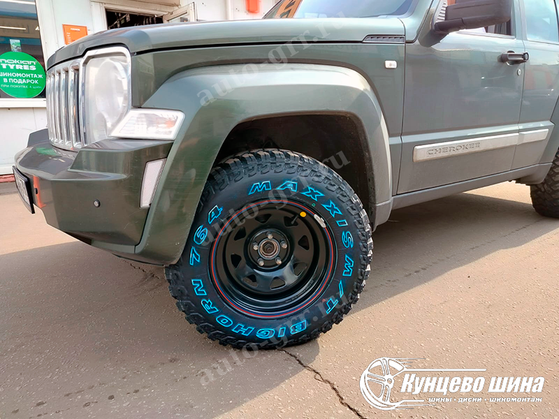 УАЗ №96B (Off Road) + Jeep Cherokee. 