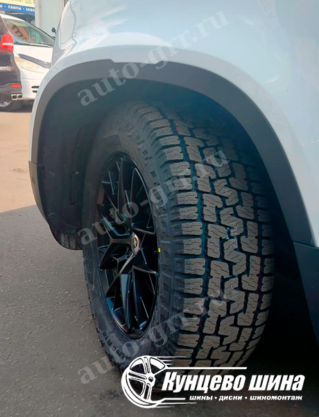 Pirelli Scorpion All Terrain Plus + Land Rover Defender. 